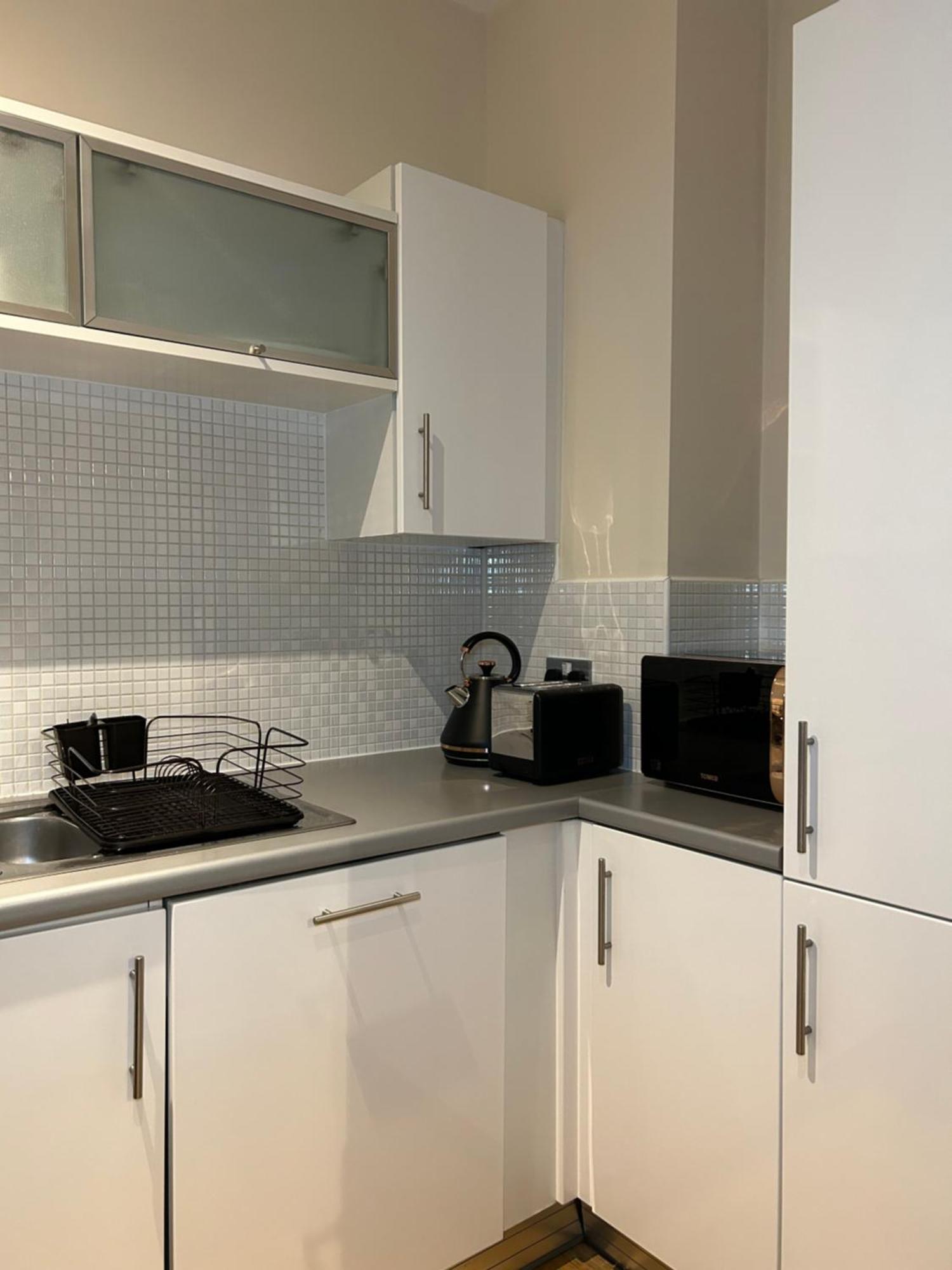Central Birmingham City Apartment -Smart Tv - Free Parking Onsite Zewnętrze zdjęcie